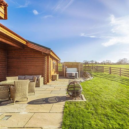 Sun Hill Lodges Constable Burton ภายนอก รูปภาพ